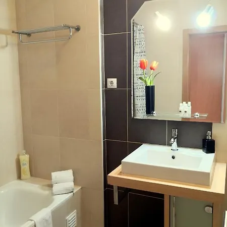 Apartment Orange Flat - Pool-wifi - *